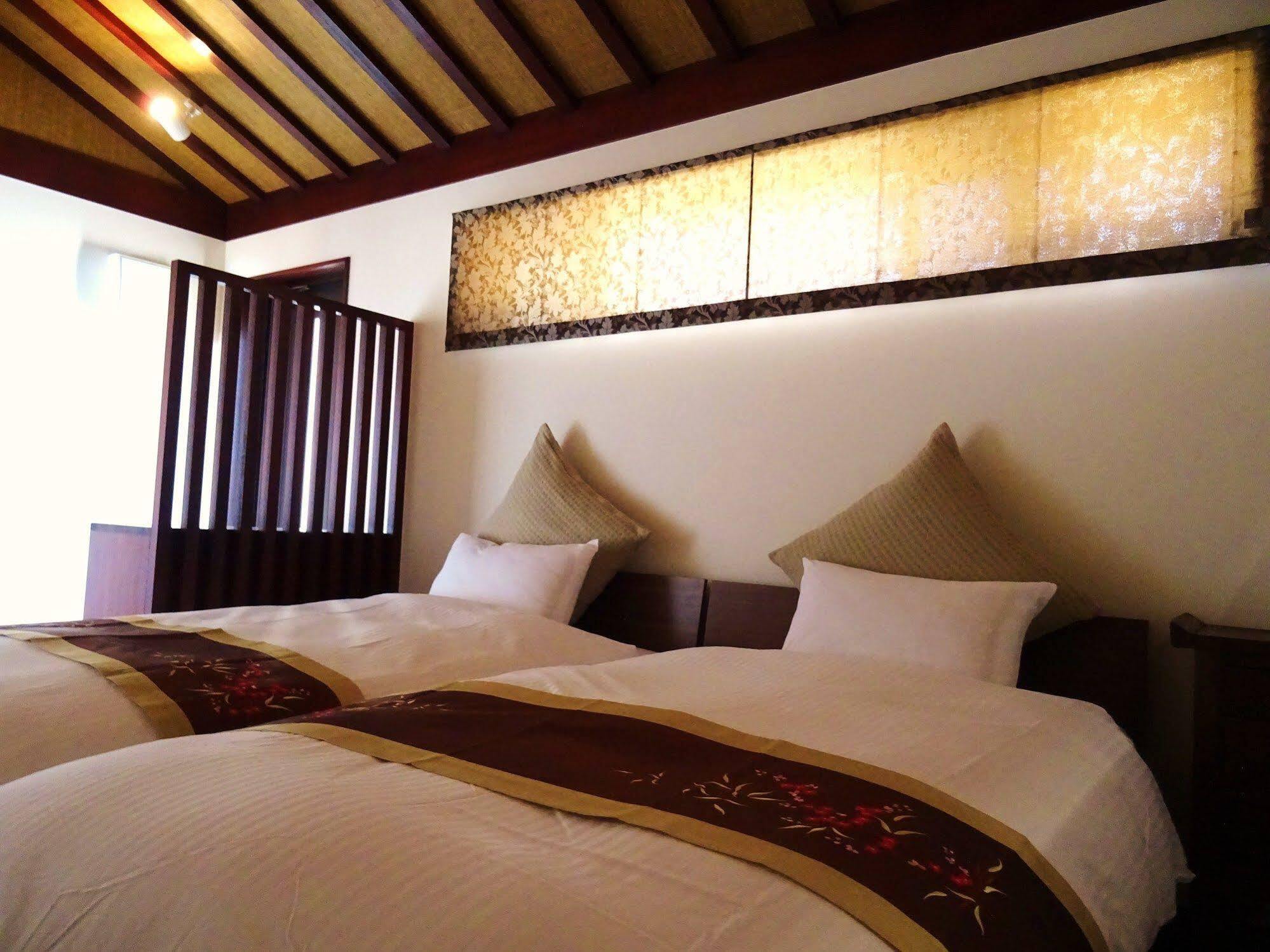 Hotel Ocean Hills Kouri à Nakijin Extérieur photo
